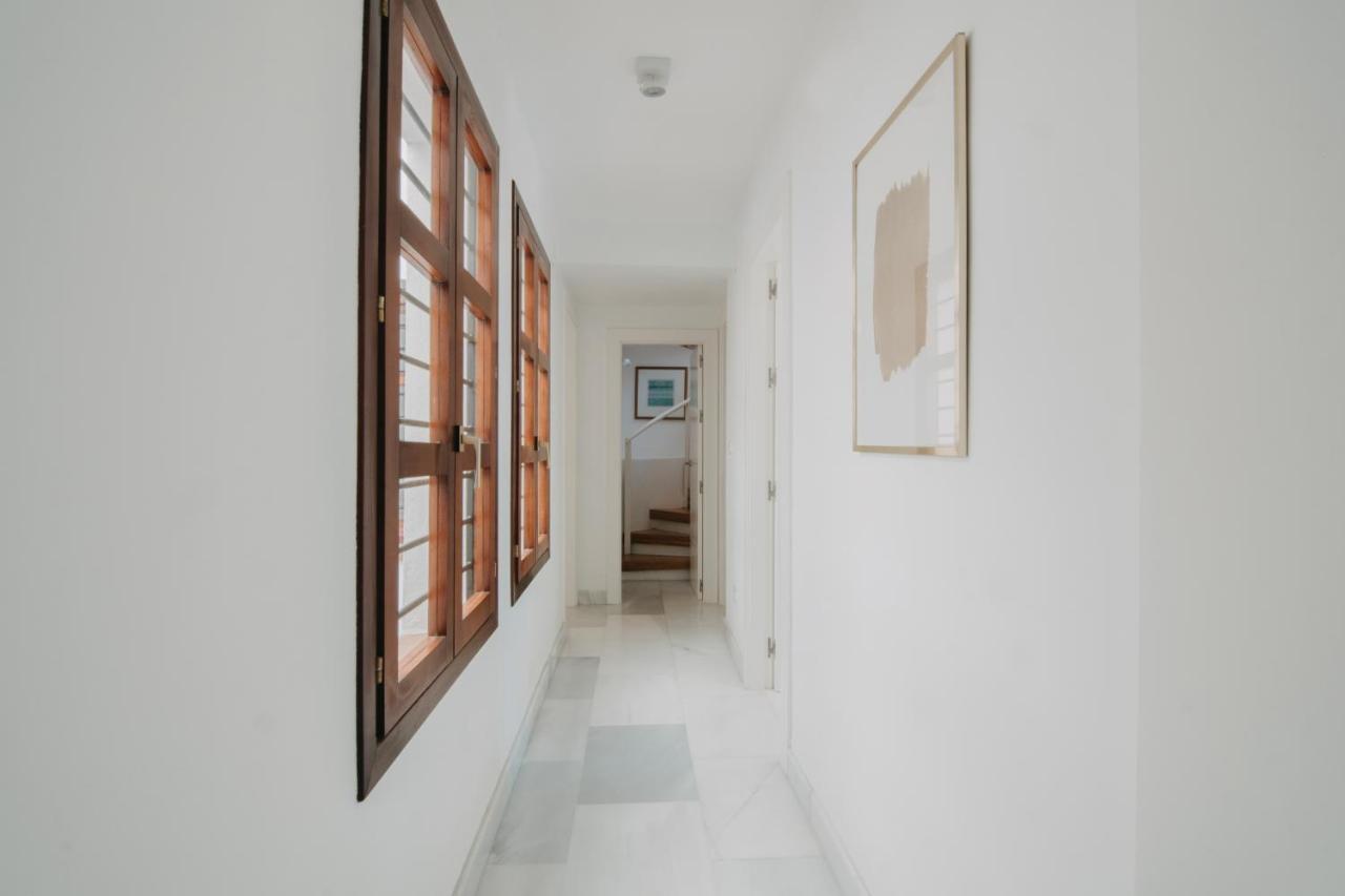 Tuguest Alhambra House Appartement Granada Buitenkant foto