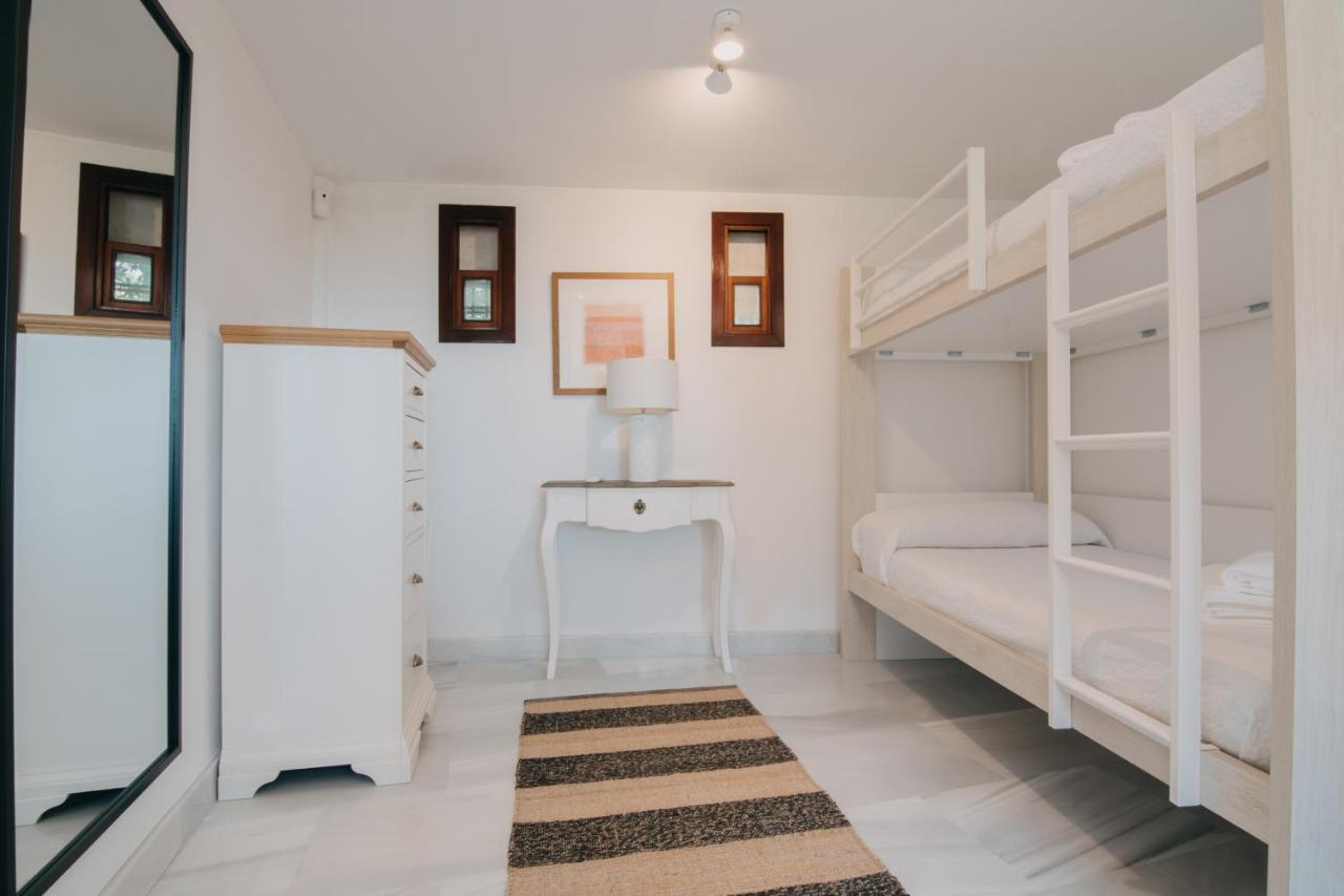 Tuguest Alhambra House Appartement Granada Buitenkant foto